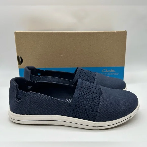 Clarks Cloudsteppers Breeze Vibe Navy Slip-On Shoes Women’s Size 10 NWB - Picture 11 of 11